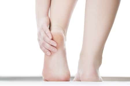 Cómo quitar las durezas de los talones: Remedios para los callos de los pies